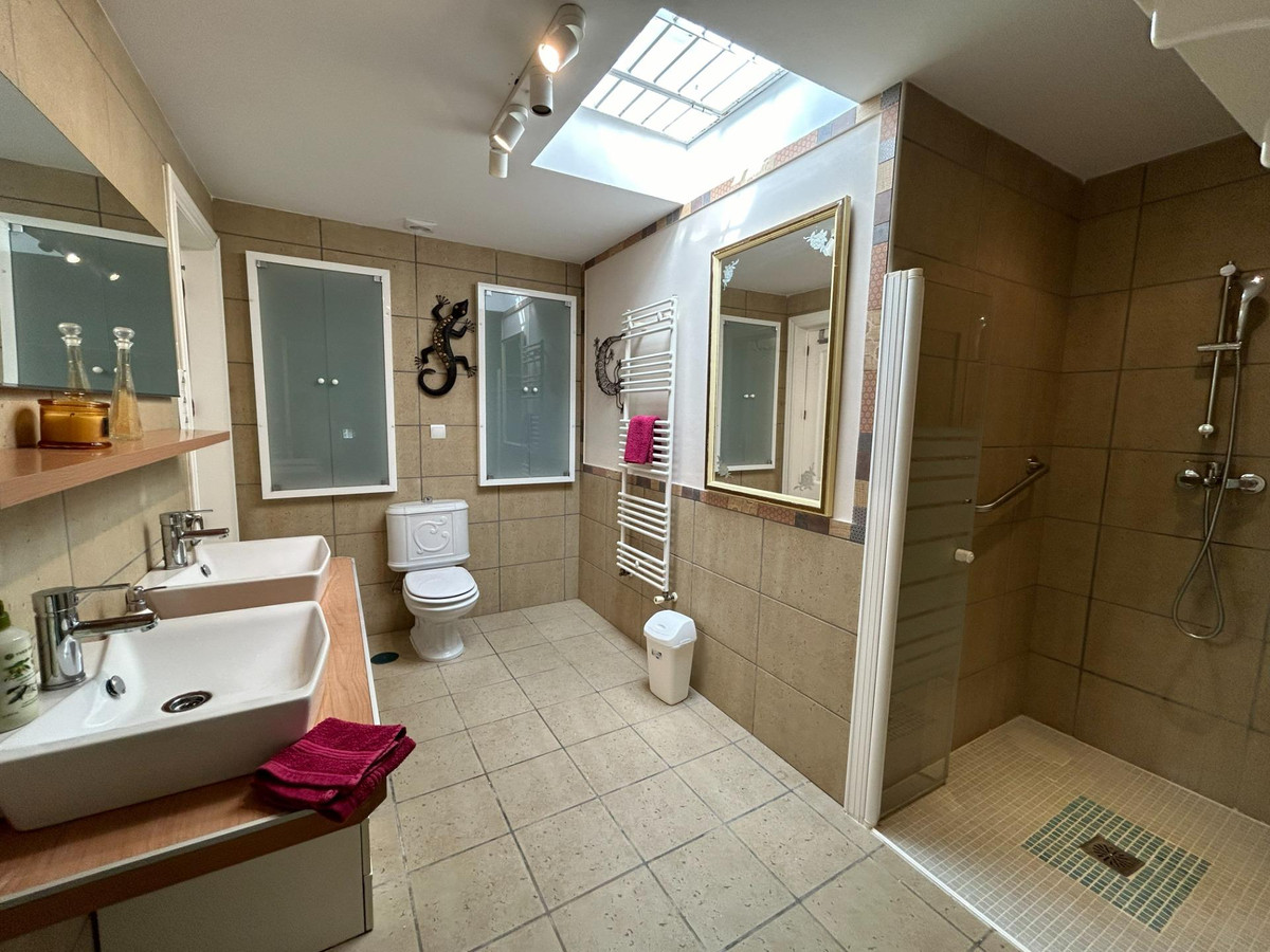 Huis te koop in Benalmadena | 4 slaapkamers H5484151