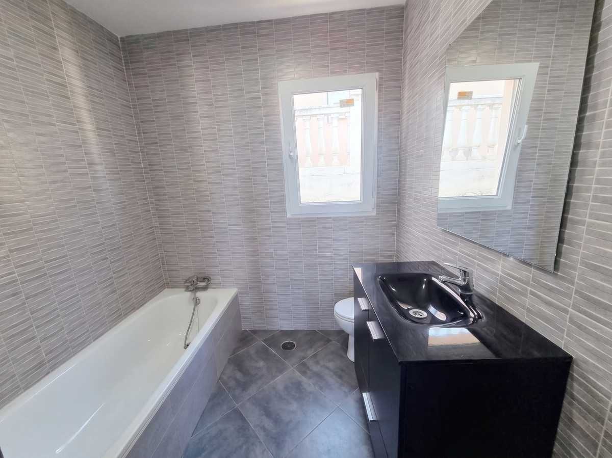 Huis te koop in Benalmadena | 4 slaapkamers H5491513