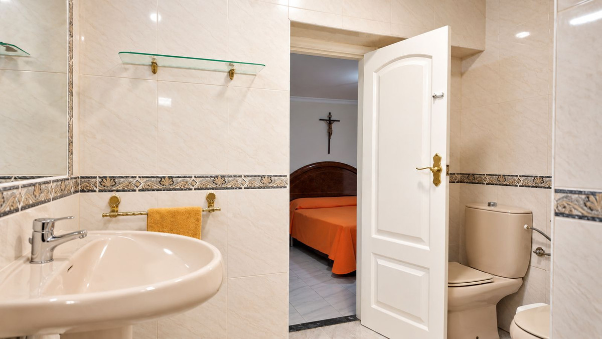 Huis te koop in Benalmadena | 4 slaapkamers H5502769