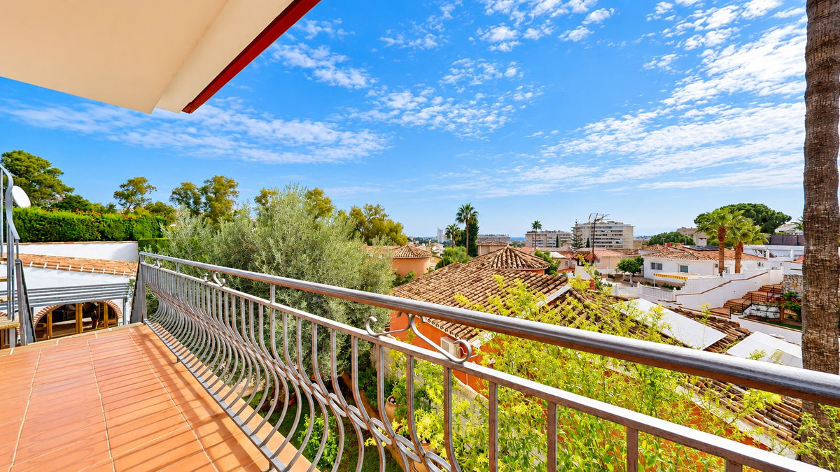 Huis te koop in Benalmadena | 7 slaapkamers H5502817