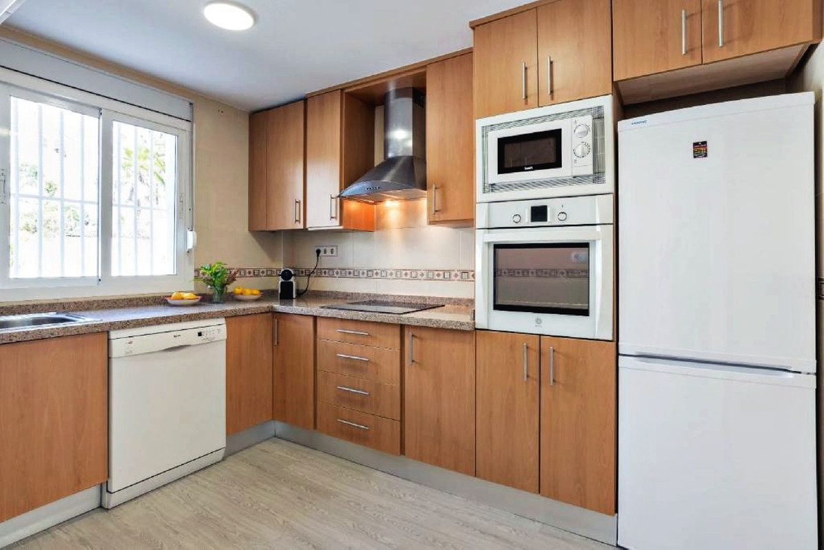 Huis te koop in Benalmadena | 4 slaapkamers H5510119