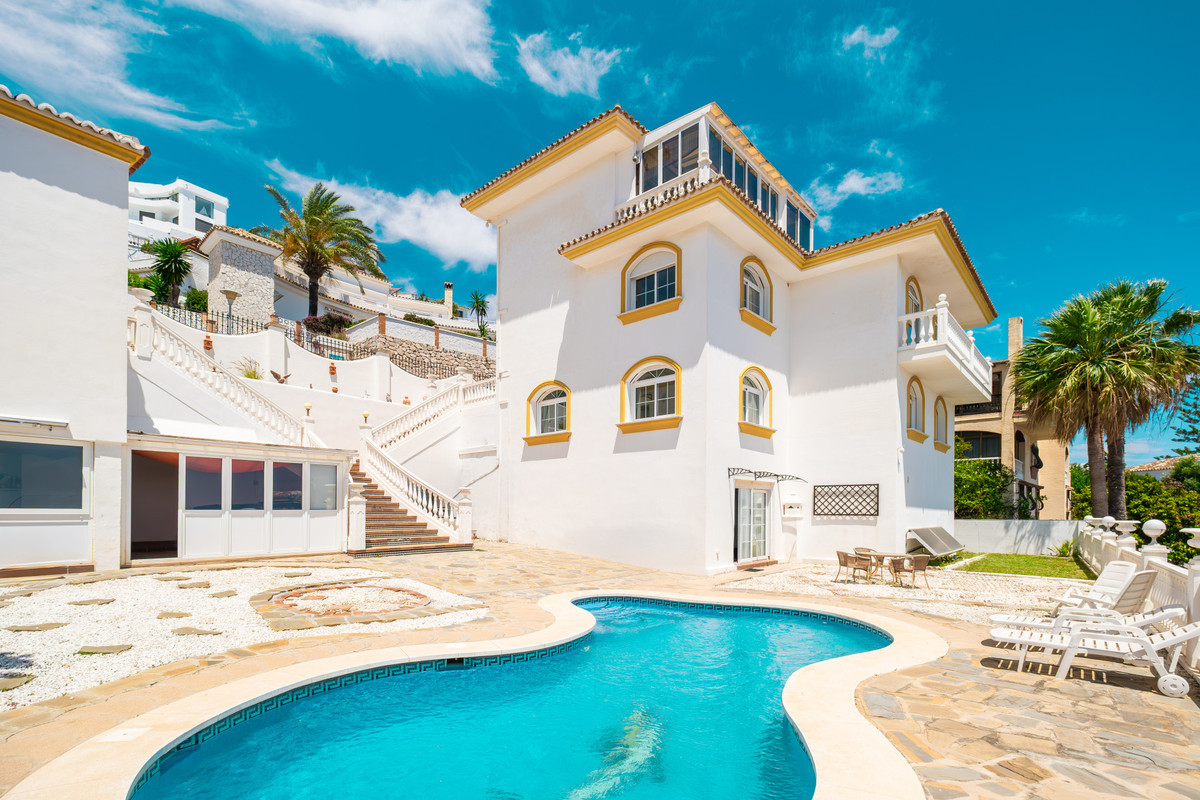 Huis te koop in Benalmadena | 5 slaapkamers H5512678