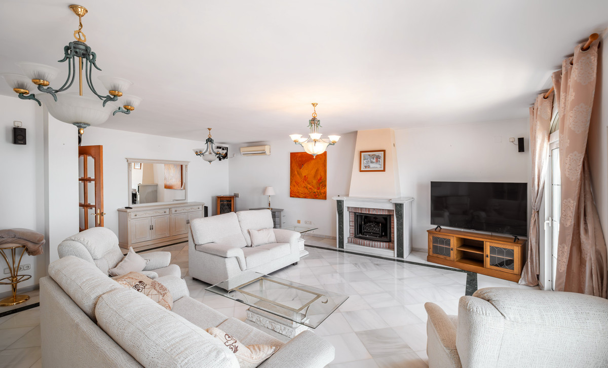 Huis te koop in Benalmadena | 5 slaapkamers H5512678