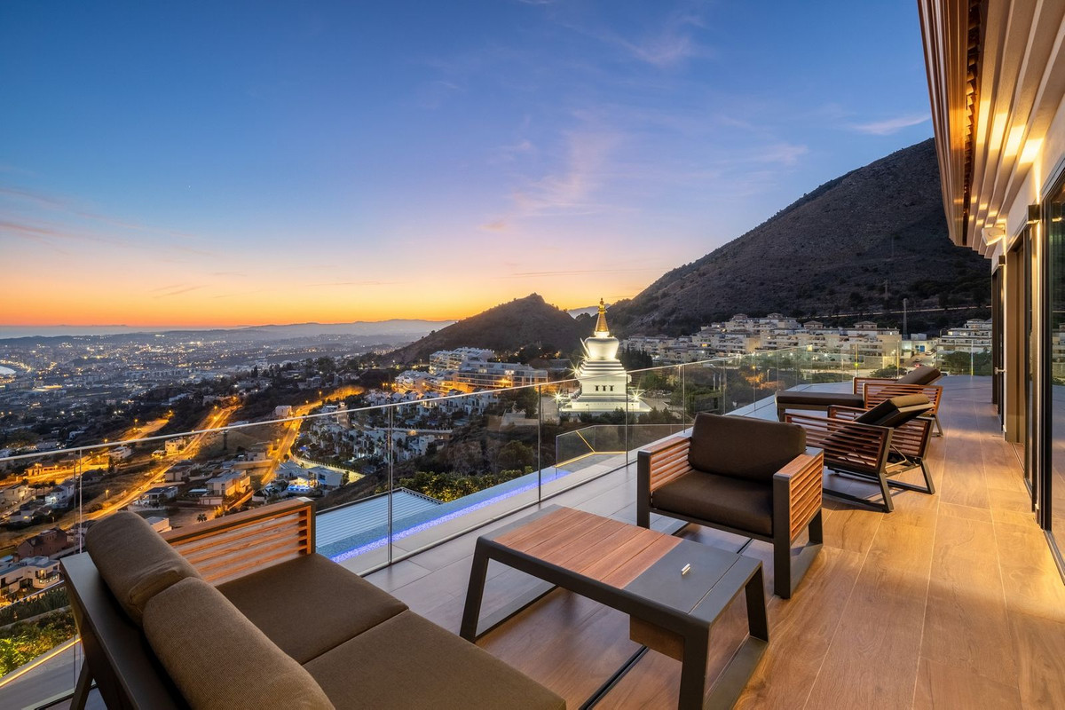Property main view 32