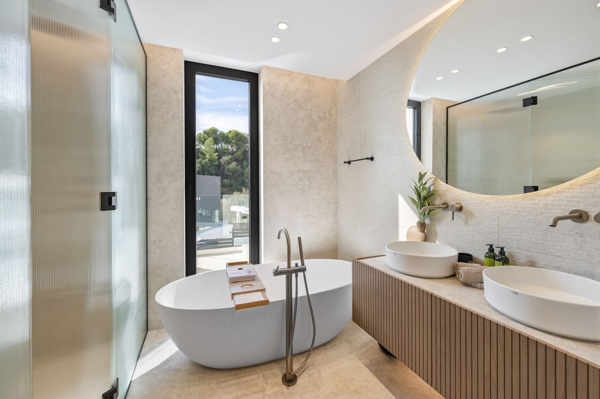 Property main view 16