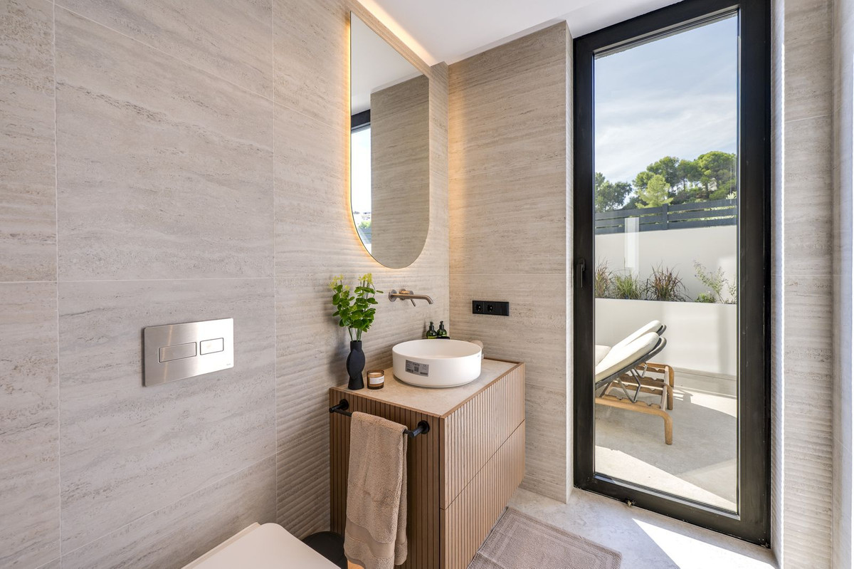 Property main view 42