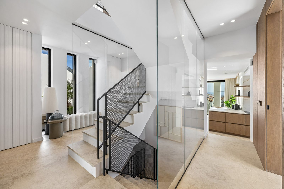 Property main view 44