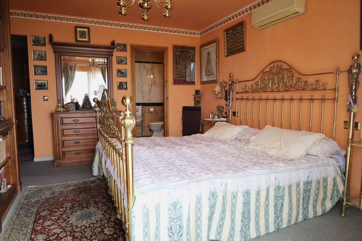 Property main view 44