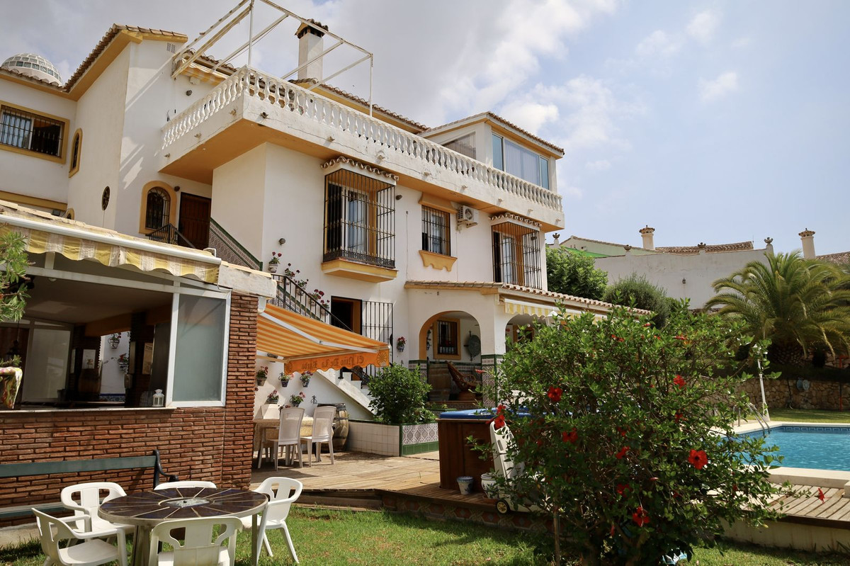 Property main view 60