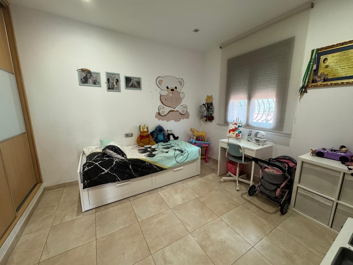 Huis te koop in Benalmadena Costa | 4 slaapkamers H5042200