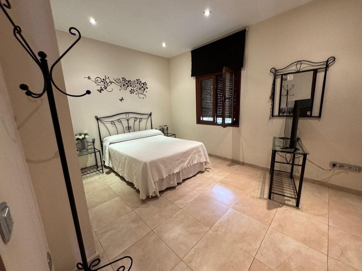 Huis te koop in Benalmadena Costa | 4 slaapkamers H5042200