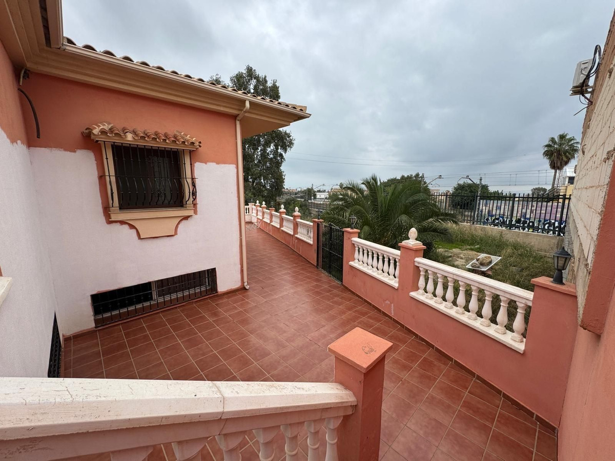 Huis te koop in Benalmadena Costa | 4 slaapkamers H5042200