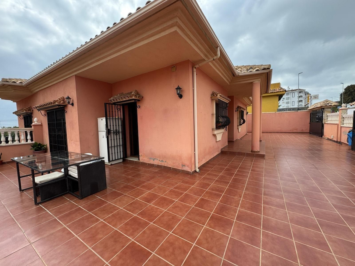 Huis te koop in Benalmadena Costa | 4 slaapkamers H5042200