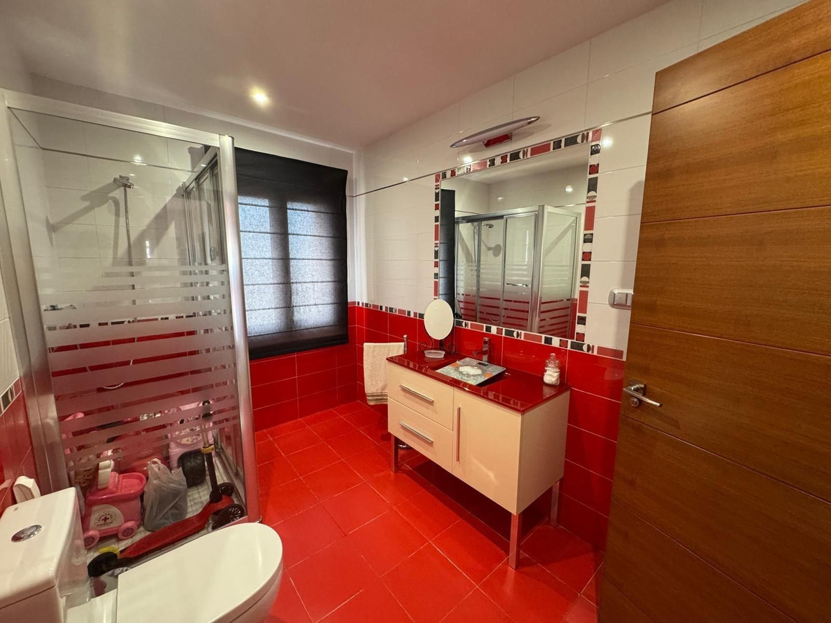 Huis te koop in Benalmadena Costa | 4 slaapkamers H5042200