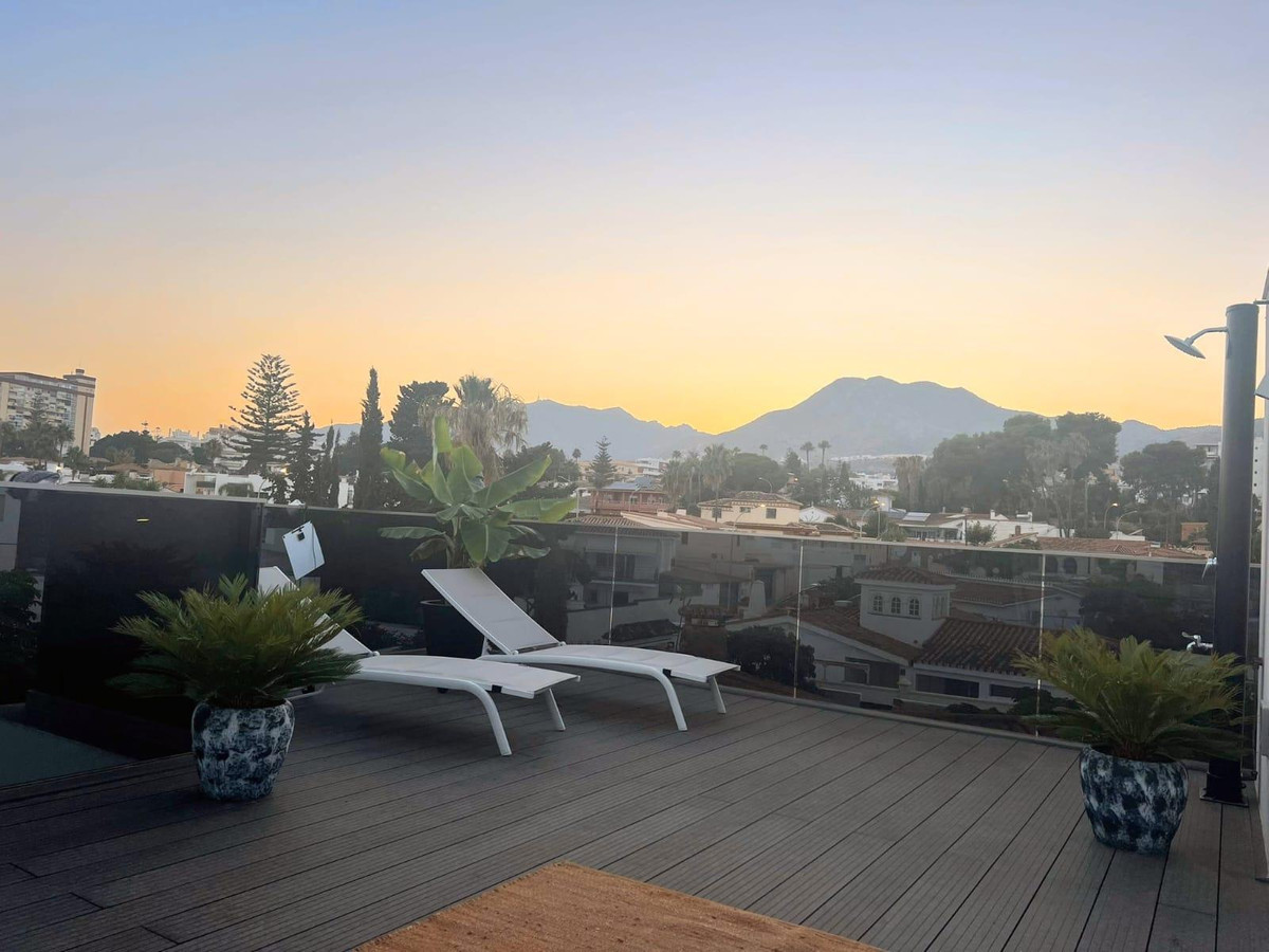 Huis te koop in Benalmadena Costa | 5 slaapkamers H5046787