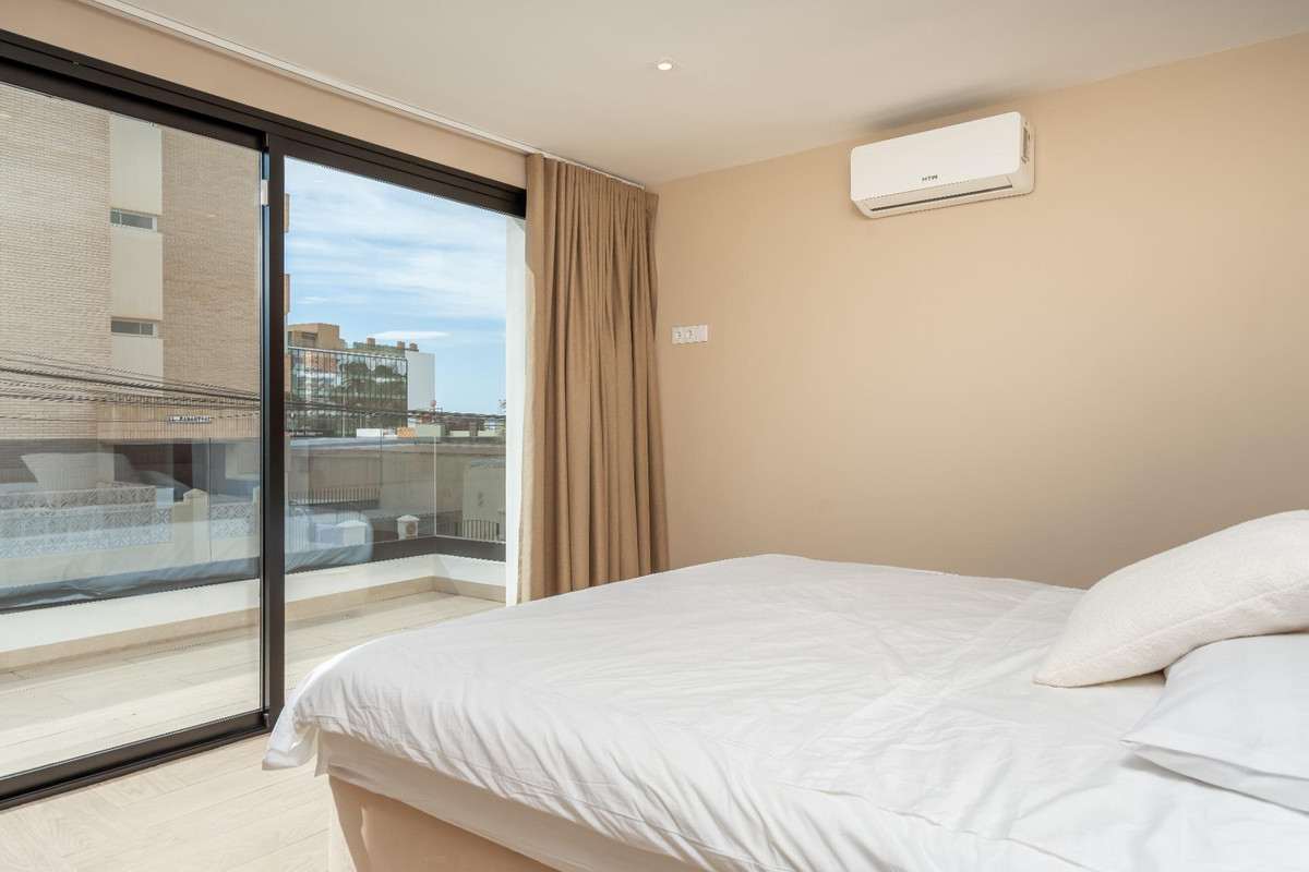Huis te koop in Benalmadena Costa | 7 slaapkamers H5046889