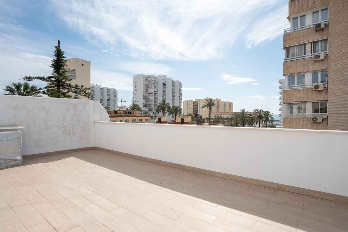 Huis te koop in Benalmadena Costa | 7 slaapkamers H5046889
