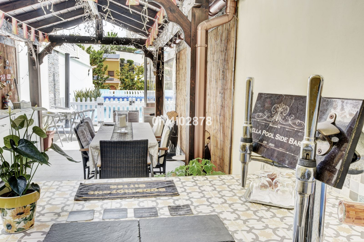 Huis te koop in Benalmadena Costa | 6 slaapkamers H5056513