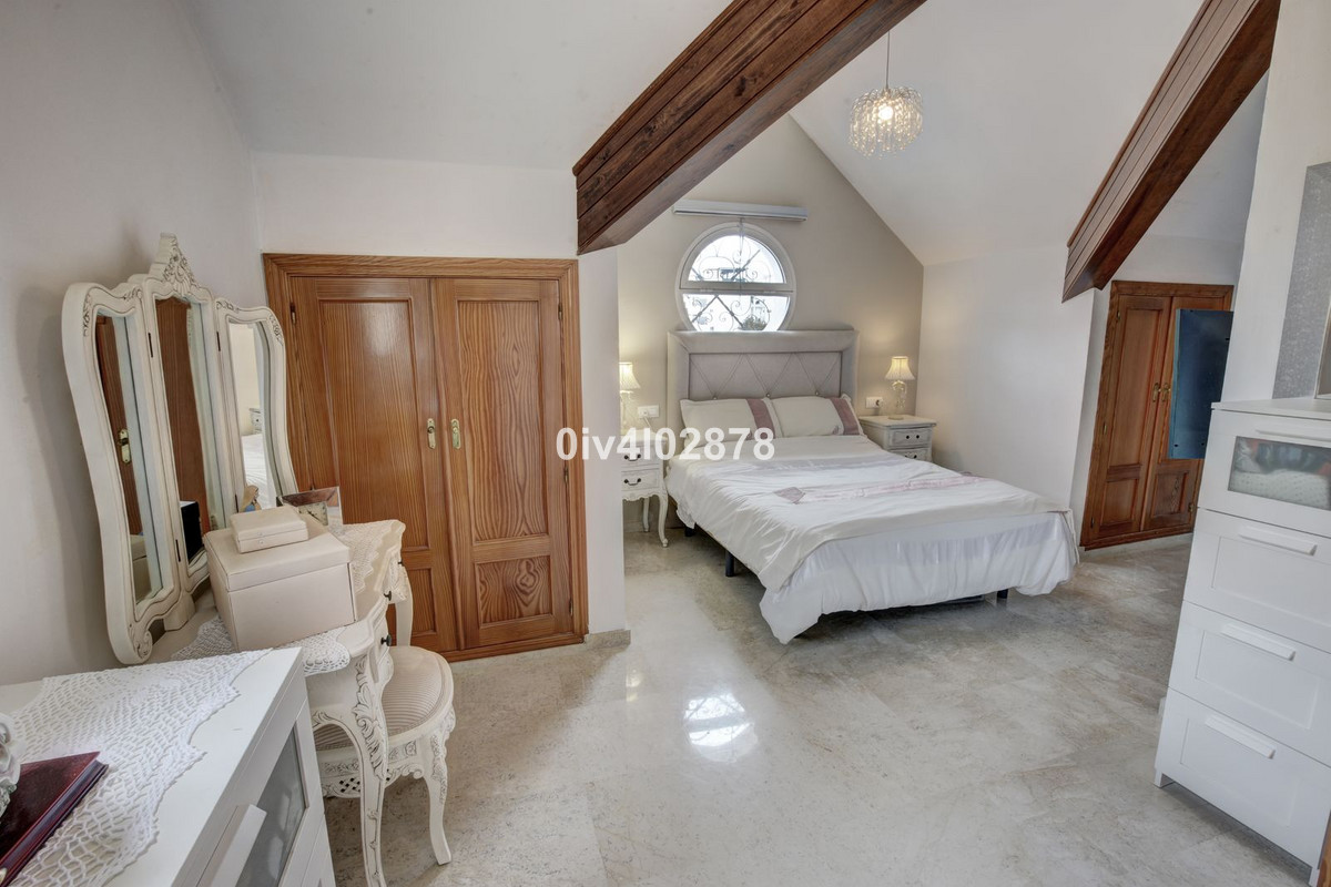 Huis te koop in Benalmadena Costa | 6 slaapkamers H5056513