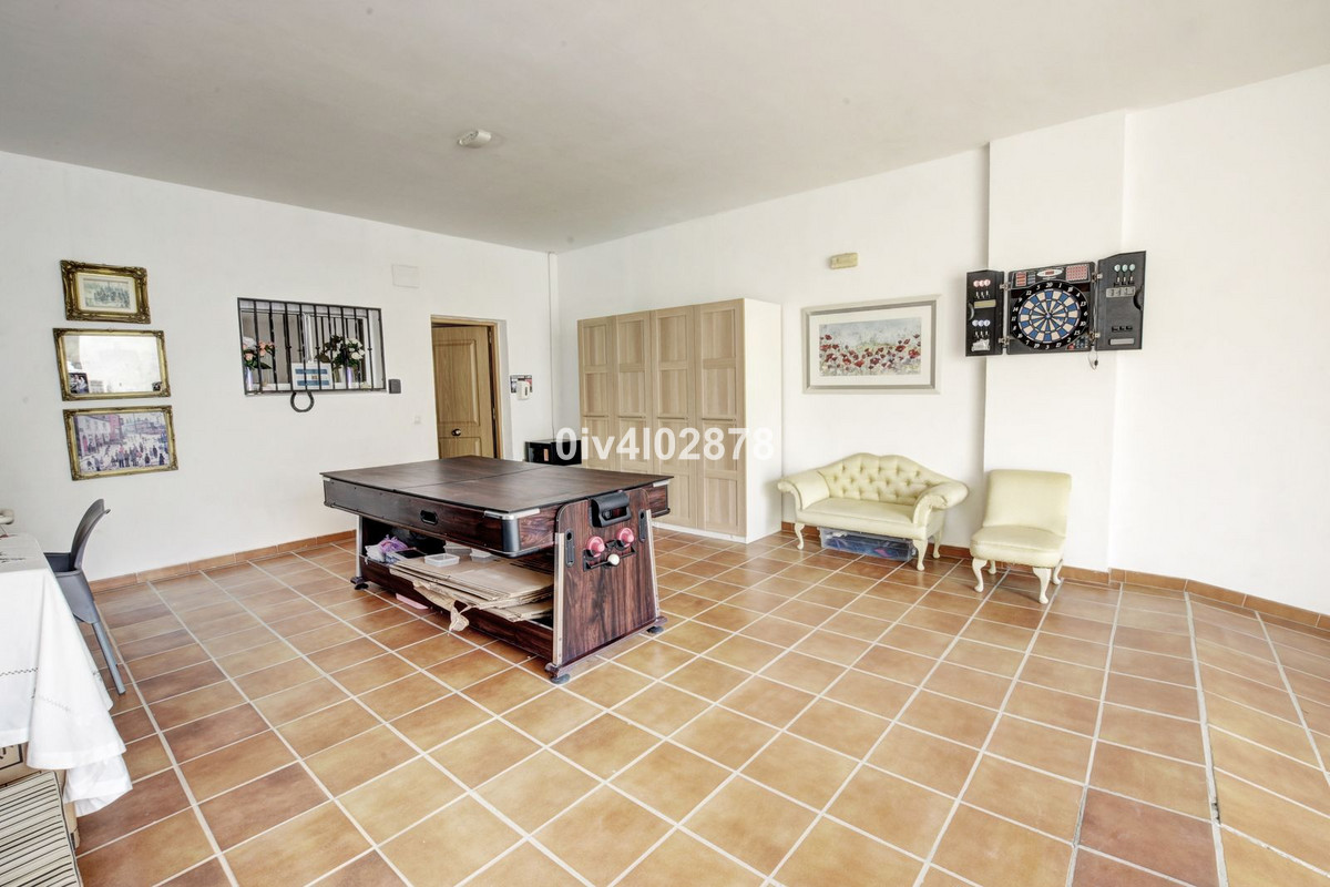 Huis te koop in Benalmadena Costa | 6 slaapkamers H5056513