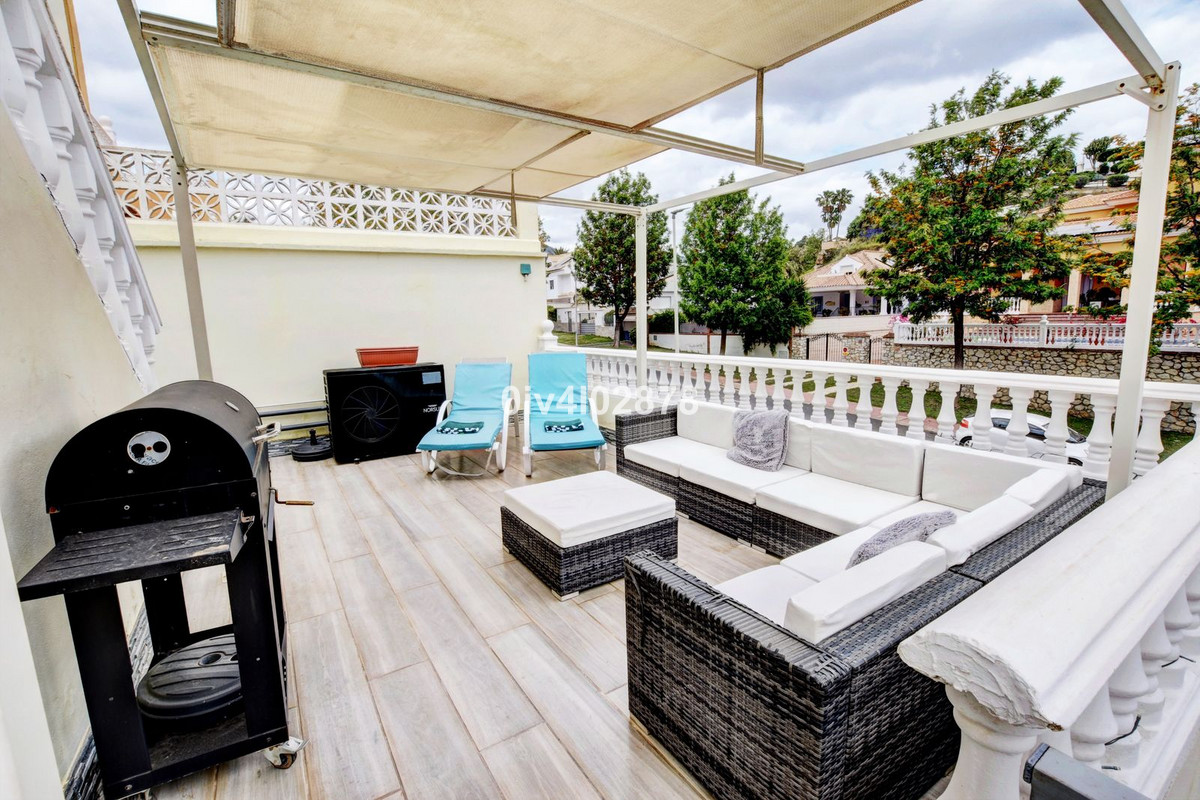 Huis te koop in Benalmadena Costa | 6 slaapkamers H5056513
