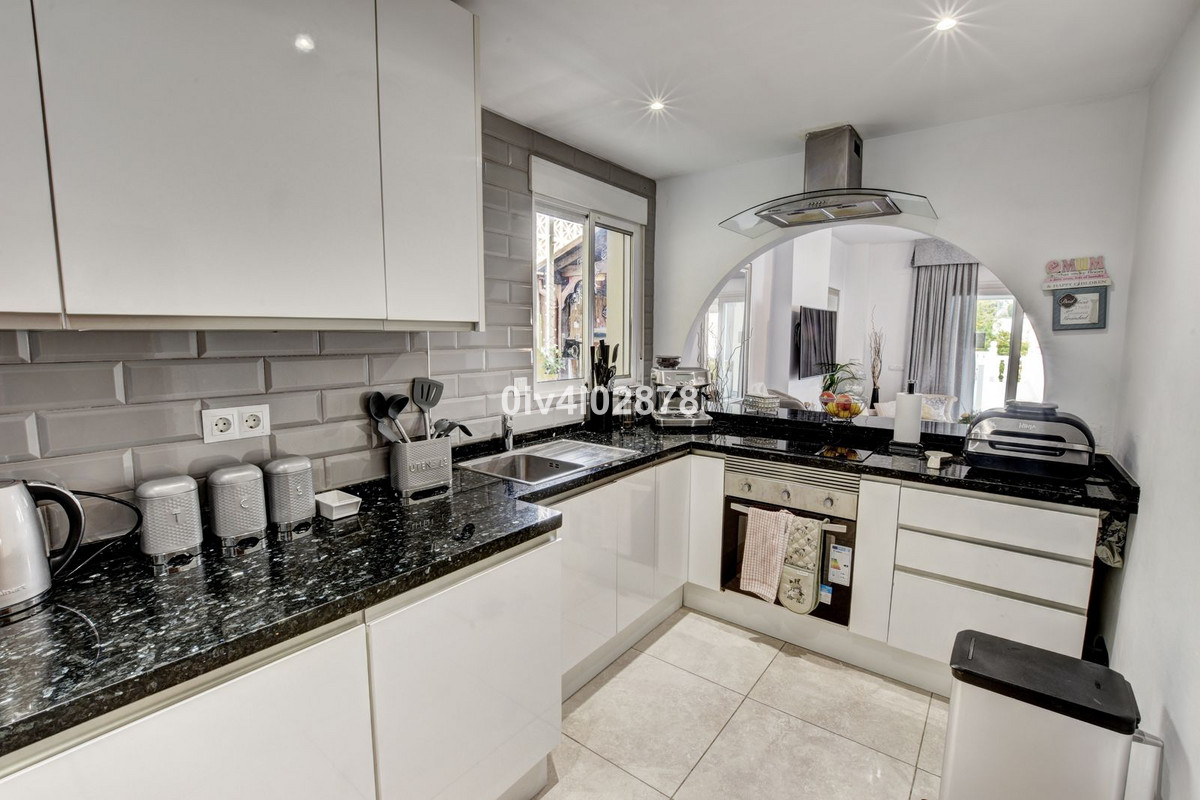 Huis te koop in Benalmadena Costa | 6 slaapkamers H5056513