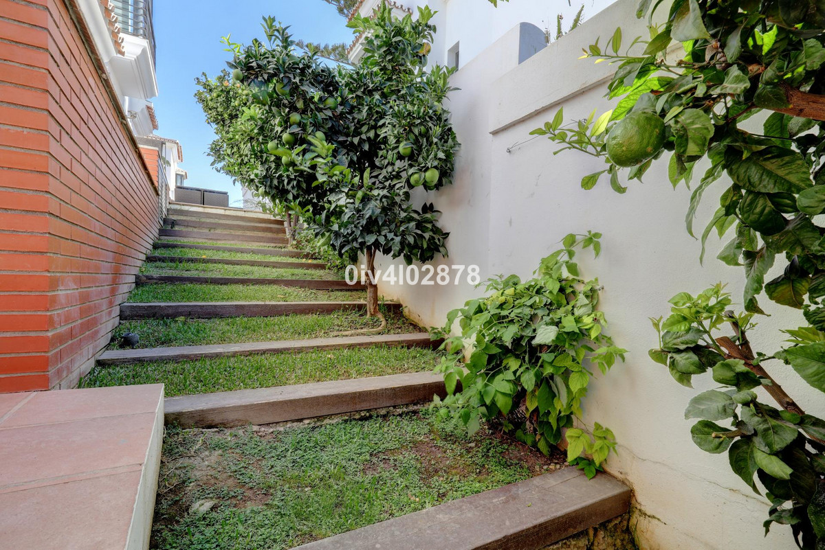 Huis te koop in Benalmadena Costa | 5 slaapkamers H5107300