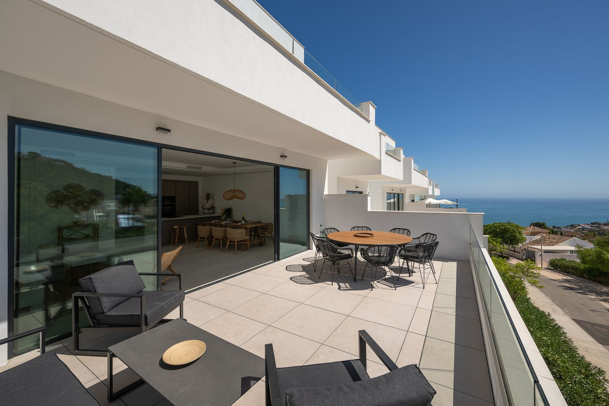 House for sale in Benalmadena Costa | 4 bedrooms H5122768