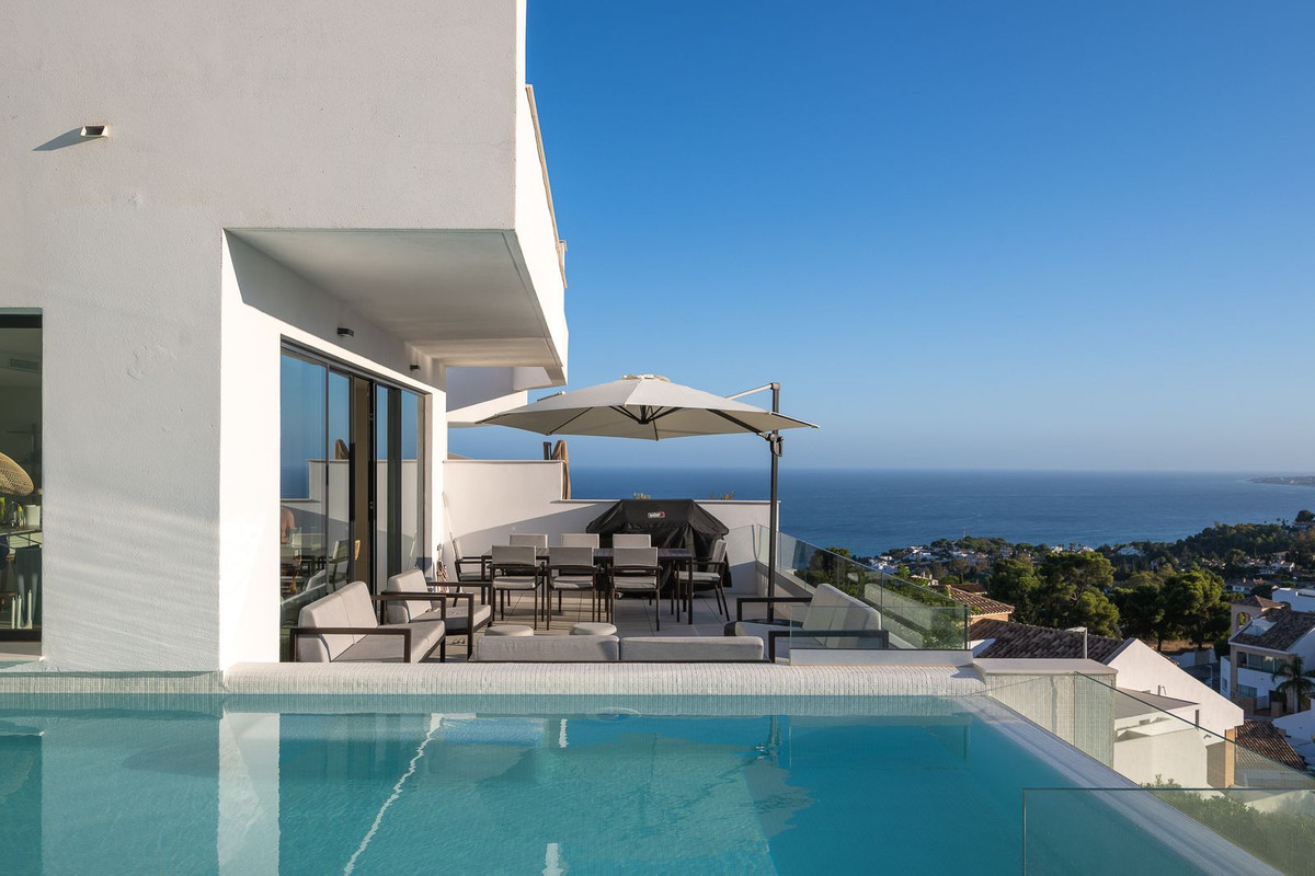 House for sale in Benalmadena Costa | 4 bedrooms H5122768
