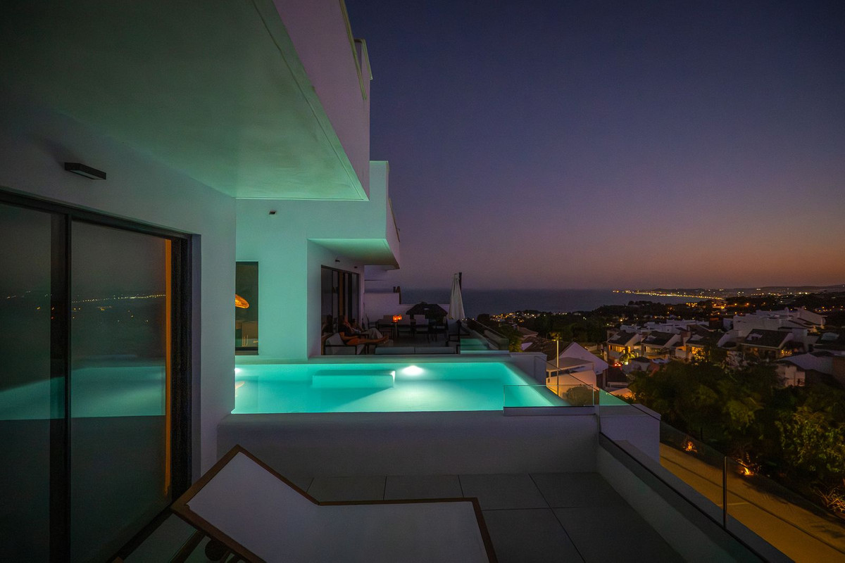 House for sale in Benalmadena Costa | 4 bedrooms H5122768