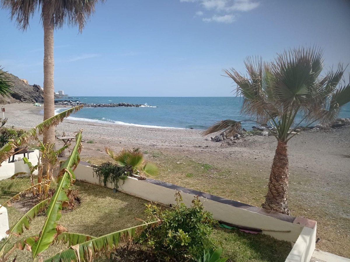 Appartement te koop in Benalmadena Costa | 2 slaapkamers H5131423