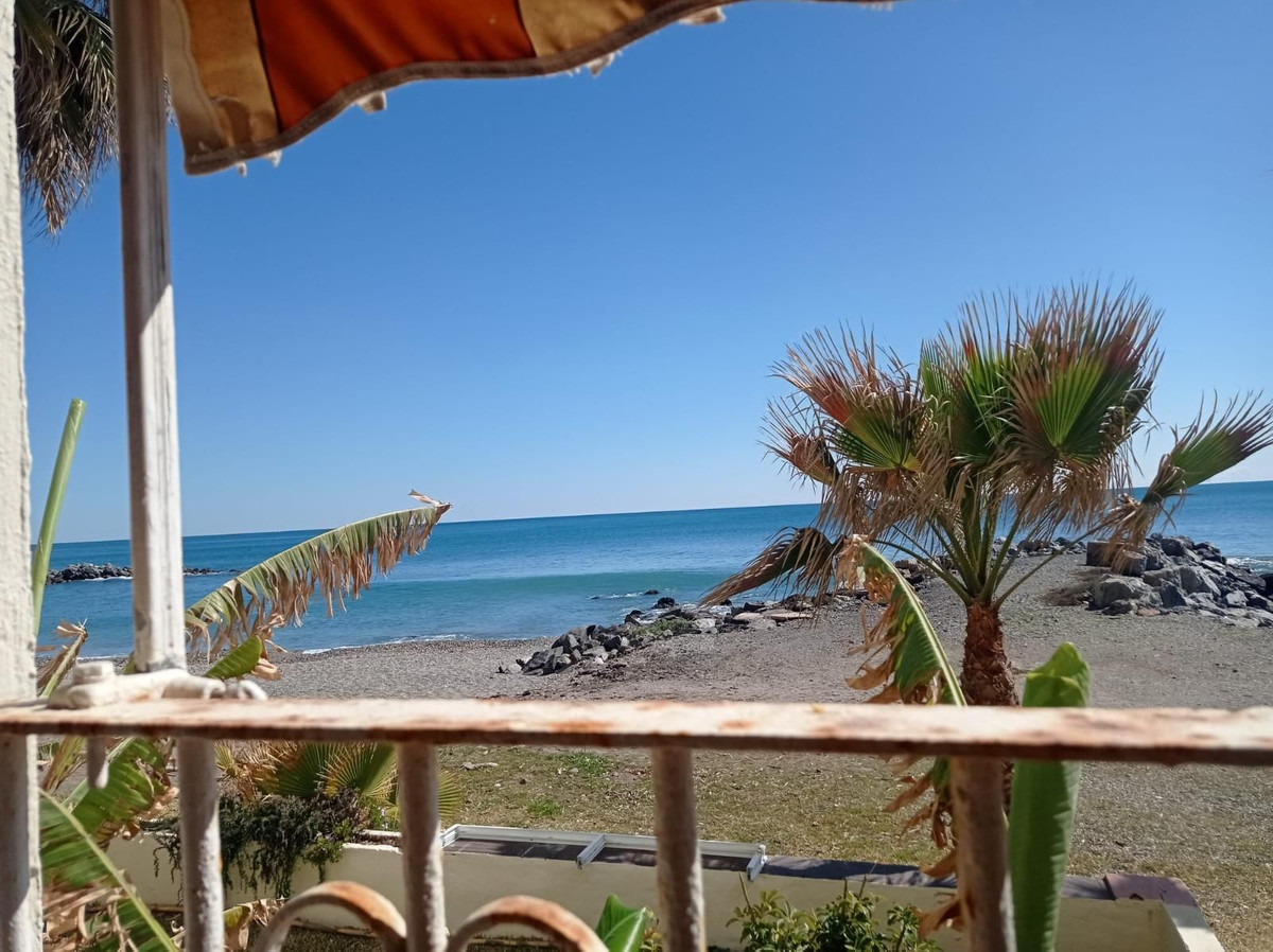 Appartement te koop in Benalmadena Costa | 2 slaapkamers H5131423