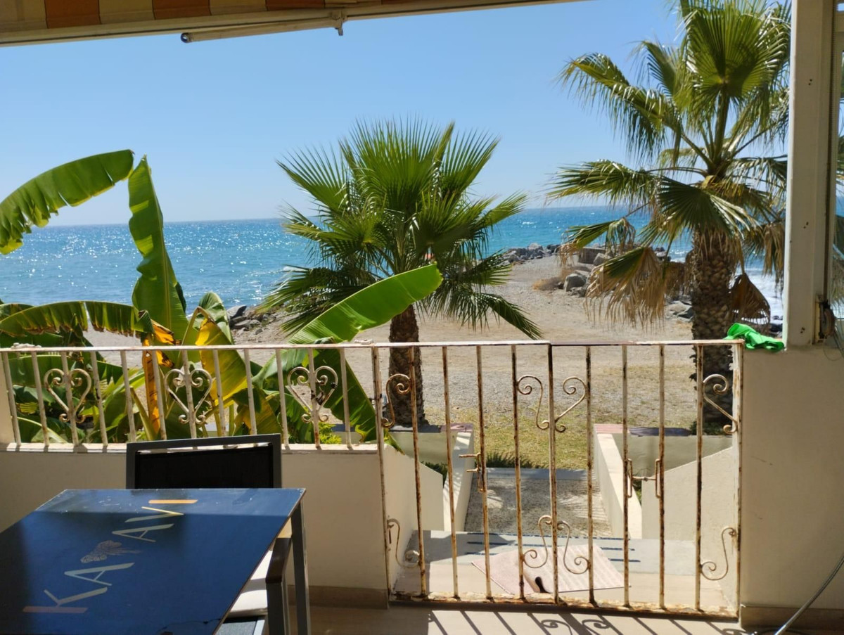 Appartement te koop in Benalmadena Costa | 2 slaapkamers H5131423