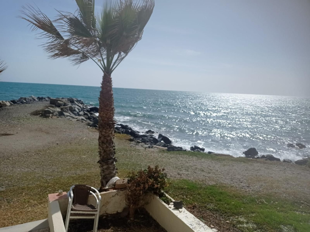 Appartement te koop in Benalmadena Costa | 2 slaapkamers H5131423