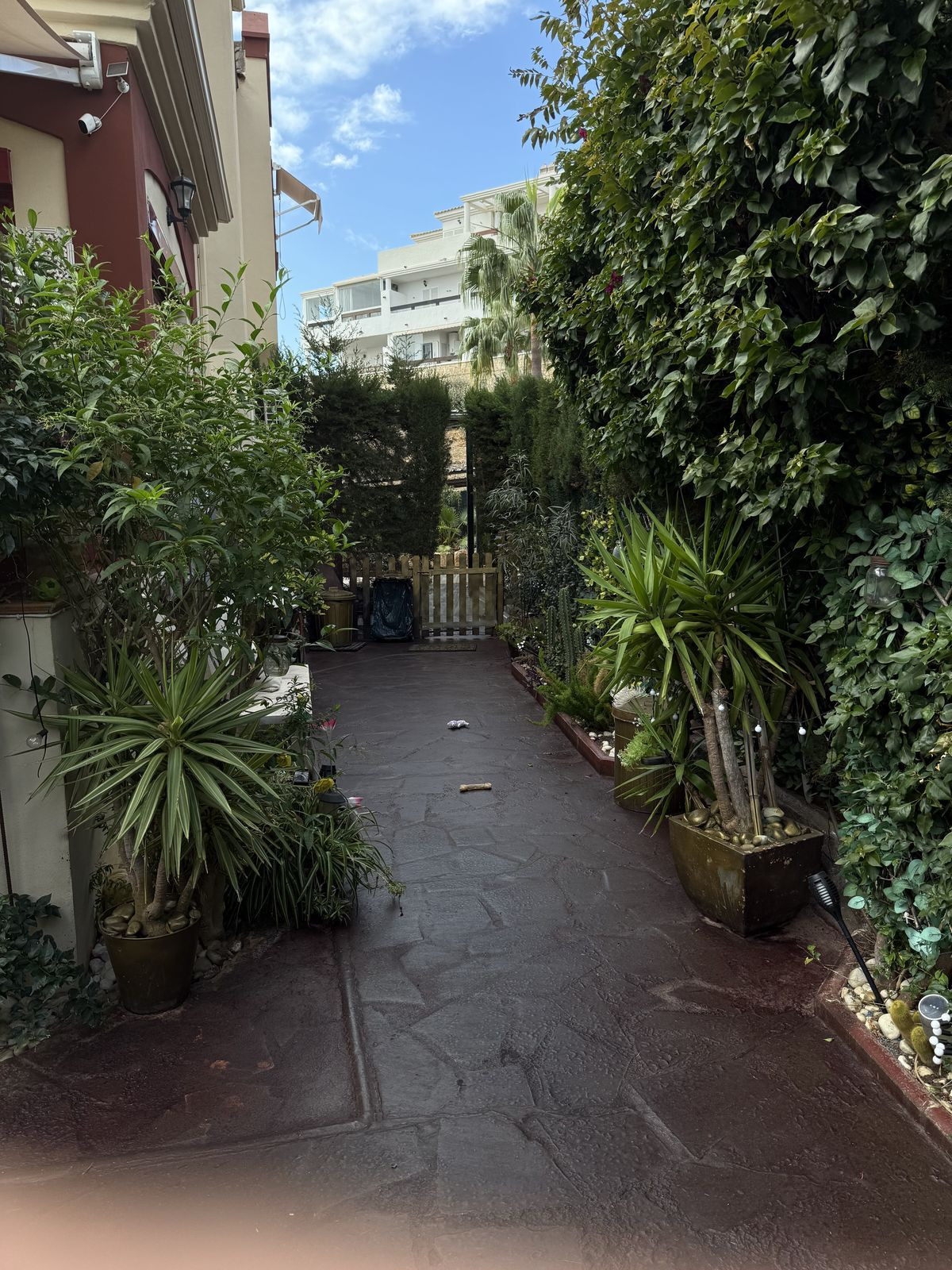 Property main view 40