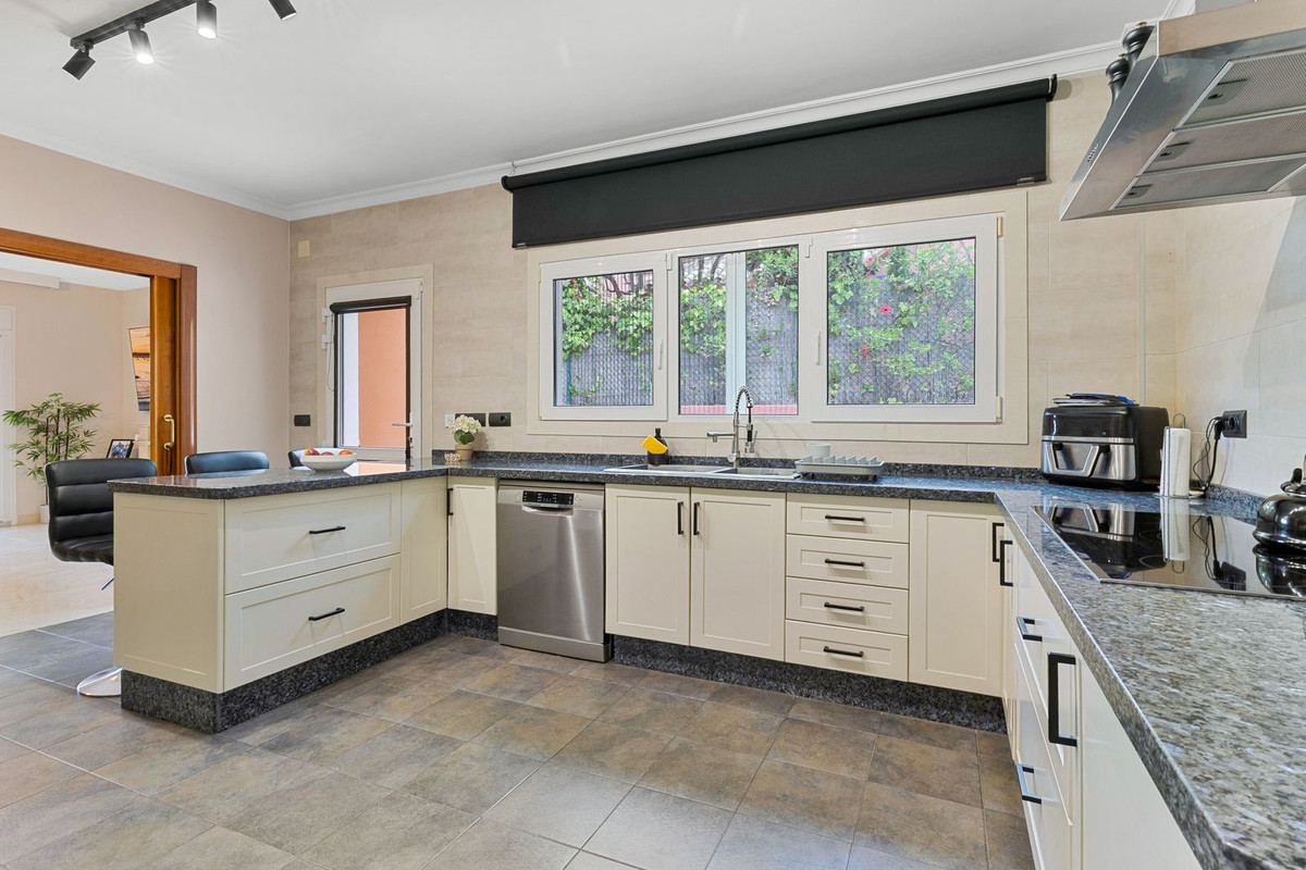 Property main view 14