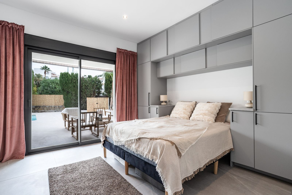 Property main view 44