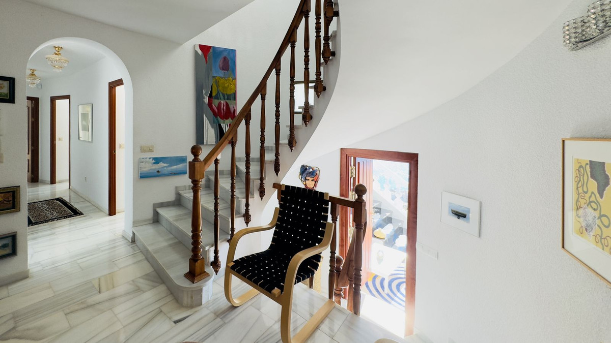 Property main view 32