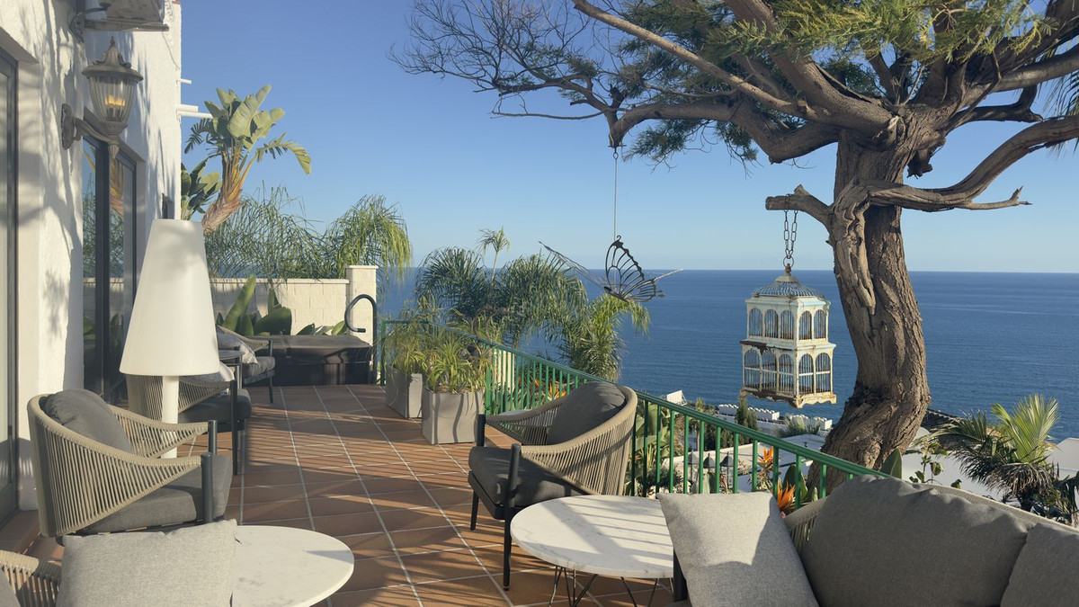 Property main view 63