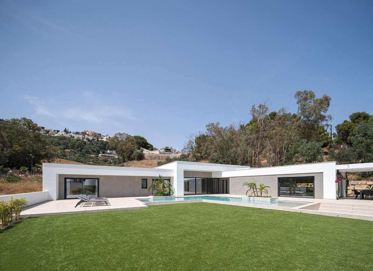 Huis te koop in Benalmadena Costa | 5 slaapkamers H5255935