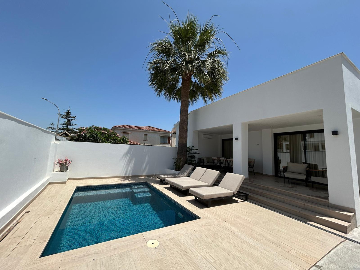 Huis te koop in Benalmadena Costa | 7 slaapkamers H5286799