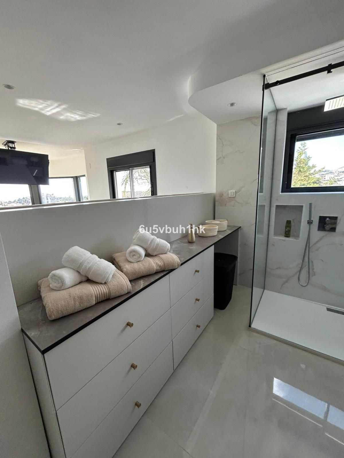 Huis te koop in Benalmadena Costa | 4 slaapkamers H5288443