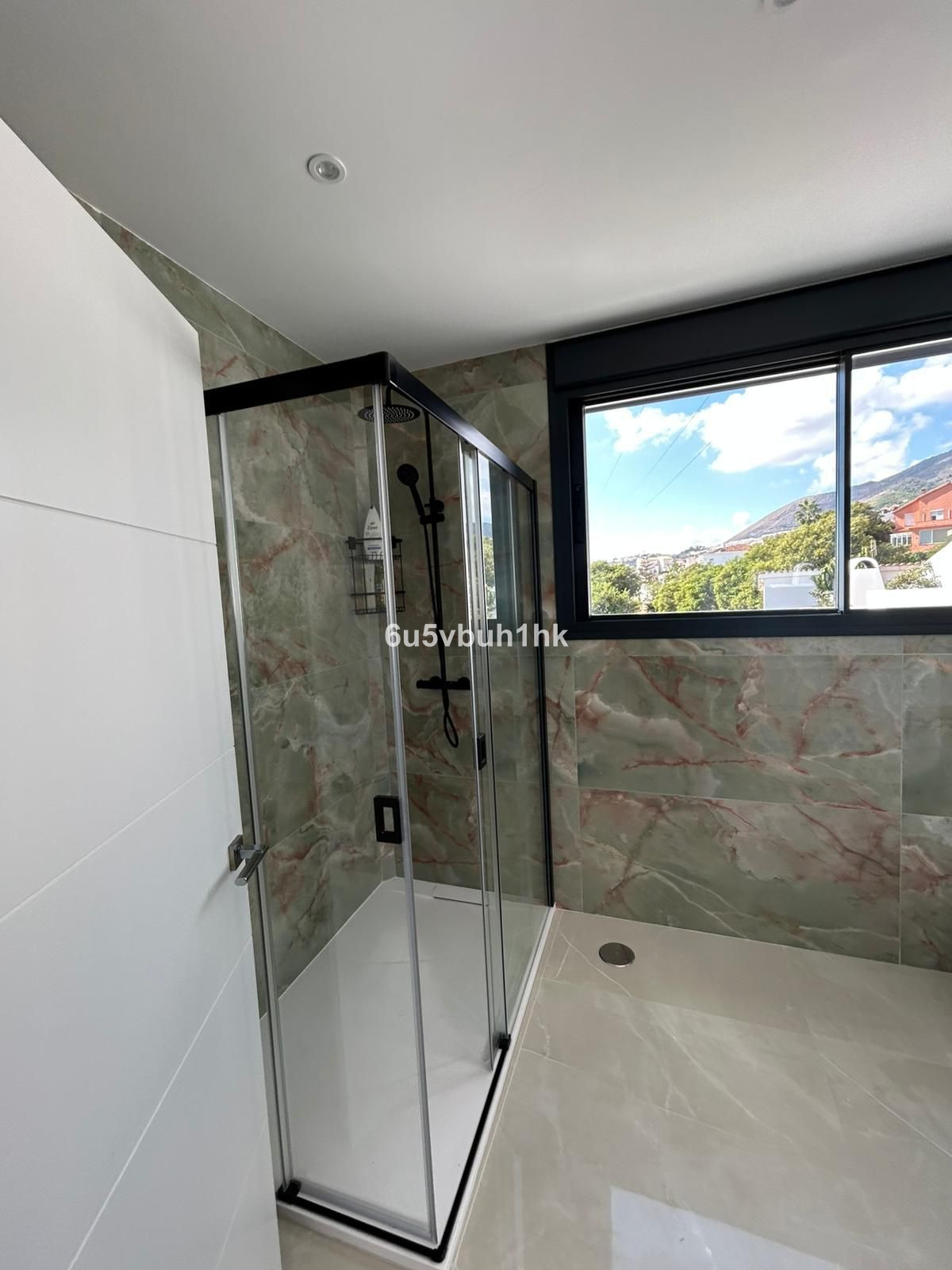 Huis te koop in Benalmadena Costa | 4 slaapkamers H5288443