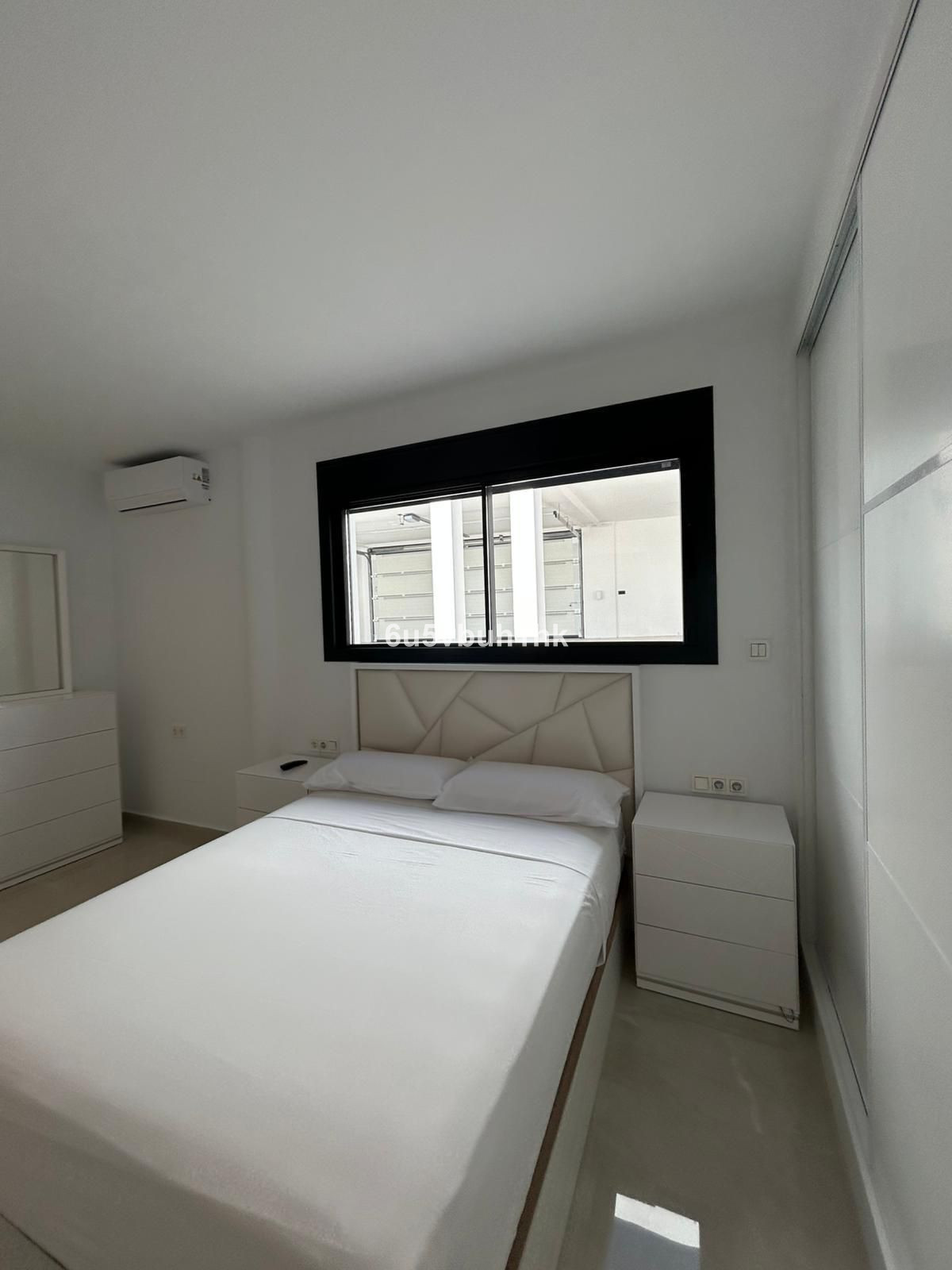 Huis te koop in Benalmadena Costa | 4 slaapkamers H5288443