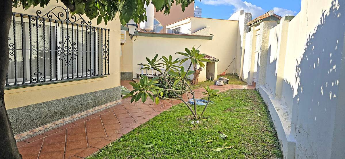 Huis te koop in Benalmadena Costa | 6 slaapkamers H5289838