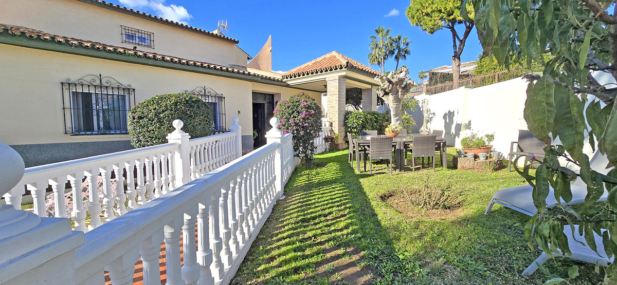 Huis te koop in Benalmadena Costa | 6 slaapkamers H5289838