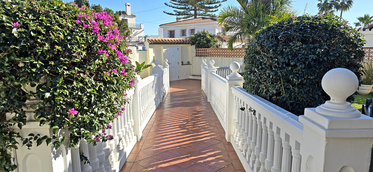 Huis te koop in Benalmadena Costa | 6 slaapkamers H5289838