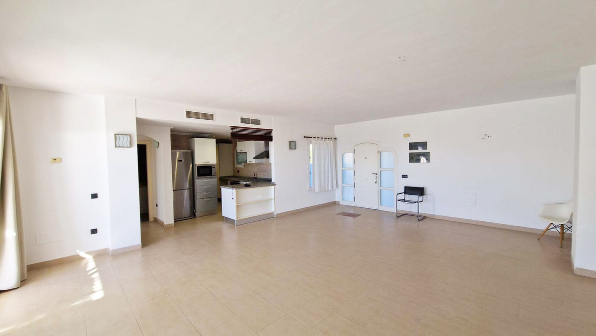 Appartement te koop in Benalmadena Costa | 2 slaapkamers H5295754