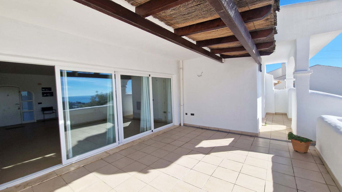 Appartement te koop in Benalmadena Costa | 2 slaapkamers H5295754