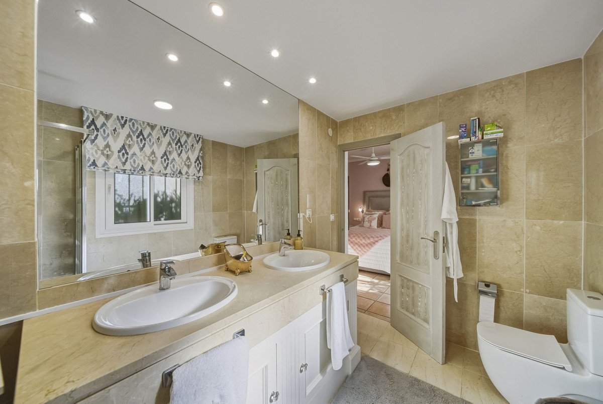 Huis te koop in Benalmadena Costa | 3 slaapkamers H5306671